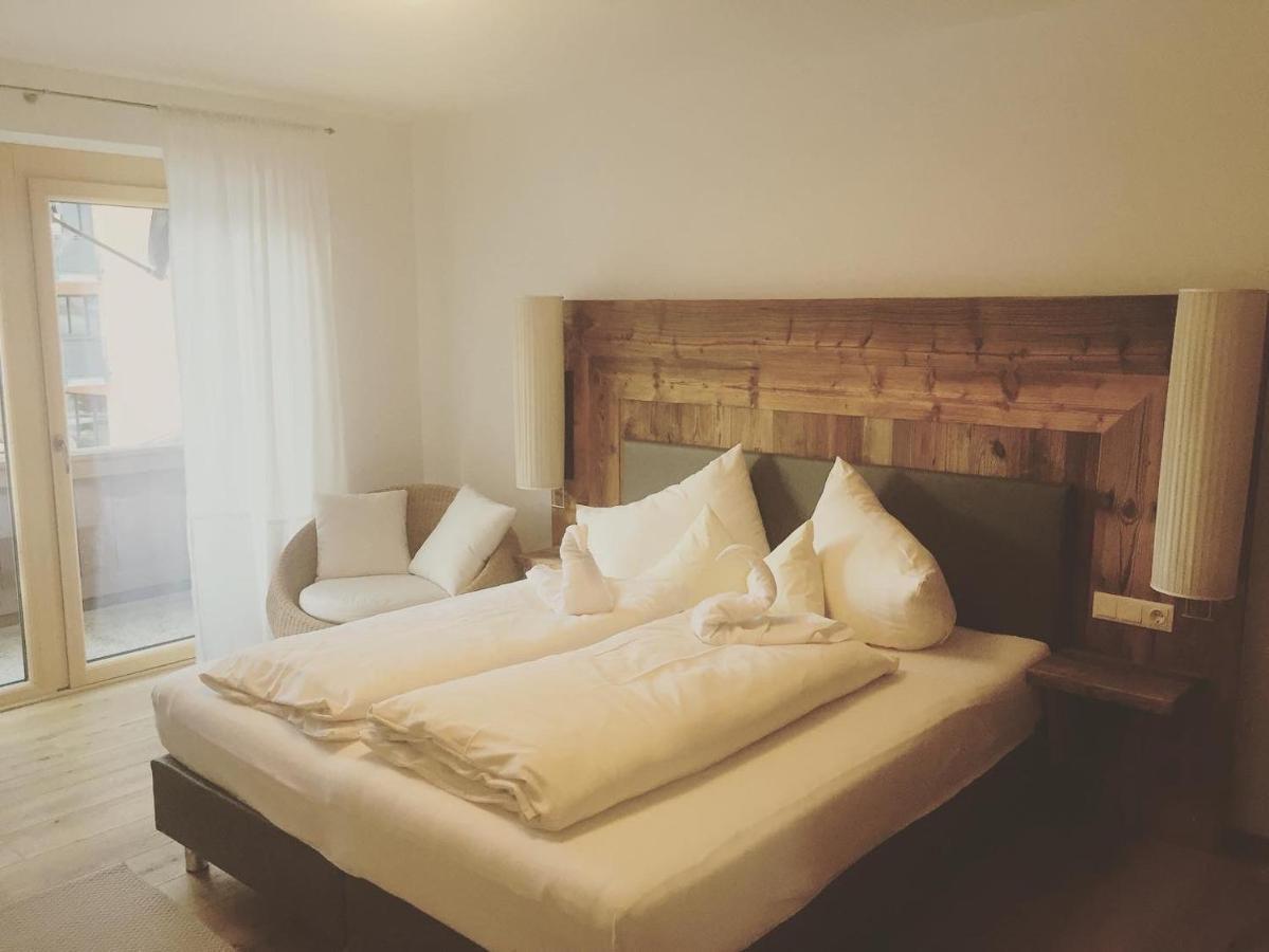 Aparthotel Kroesbacher Fulpmes Exterior foto
